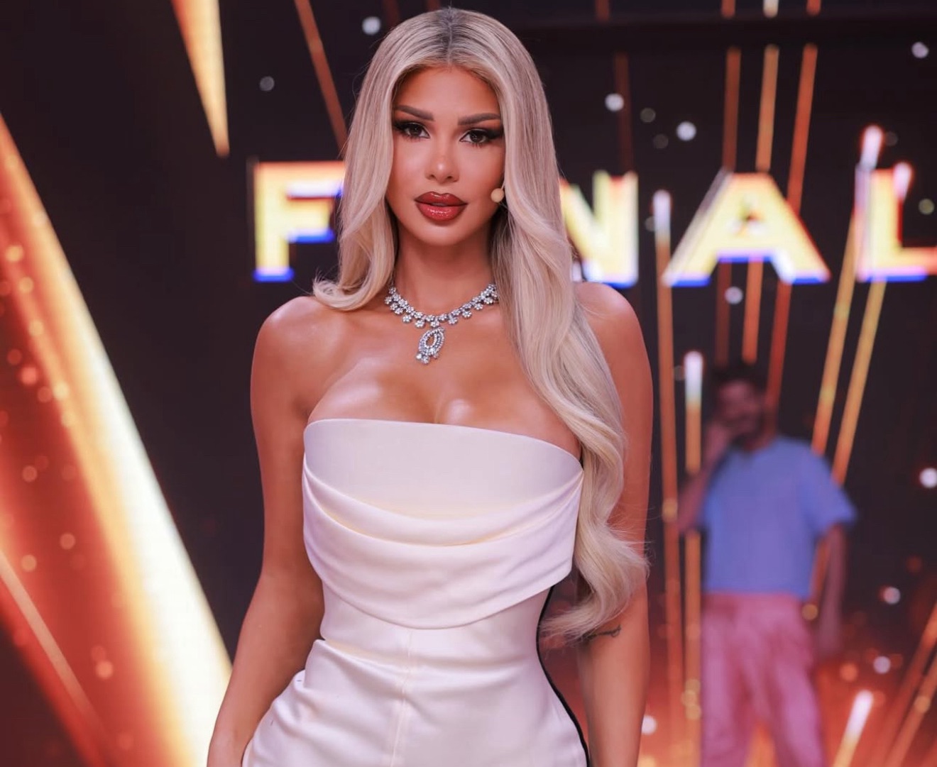 Shifra të larta! Ja sa ka kushtuar fustani Luana Vjollcës në finalen e Ferma VIP