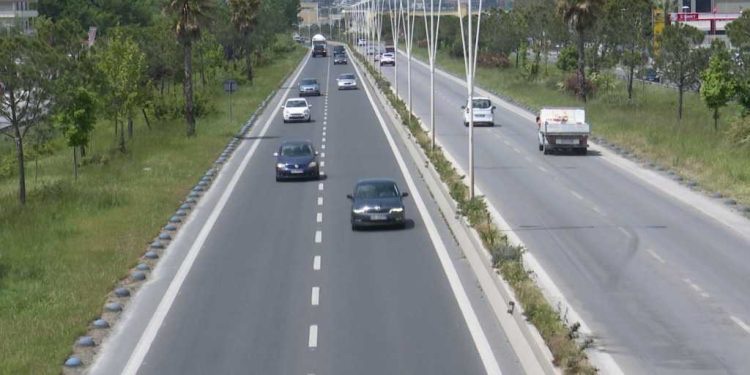 Me shpejtësi 120 km/h”, rruga e re që nis nga Tirana dhe mbaron drejt…