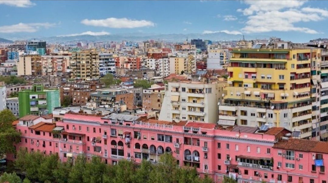 Lekët e ashensorit do paguhen me detyrim”/ Ligji i ri: Administratori do të marrë një…