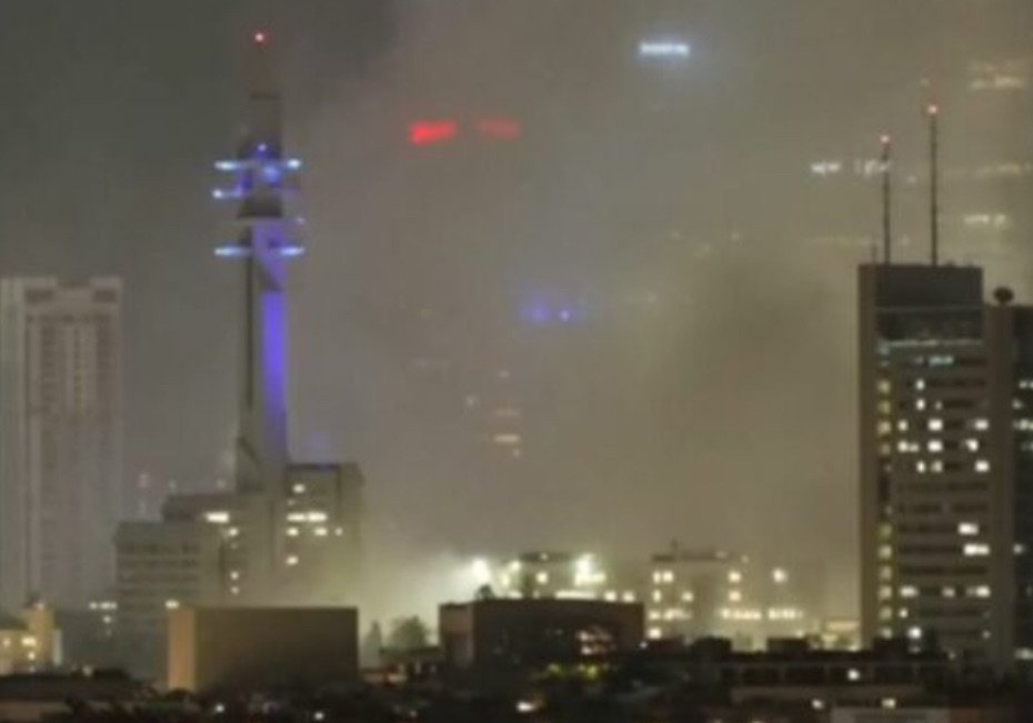 Raketa iraniane bien në Tel Aviv! Ministri i Mbrojtjes: “Do paguajnë çmim të rëndë!”