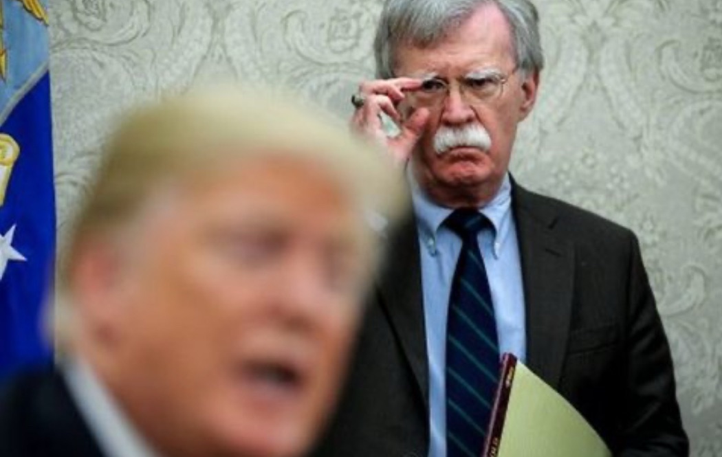 “Bombë nga ish këshilltari i Donald Trump: Shpallja non grata e Sali Berishës ishte një gabim!”