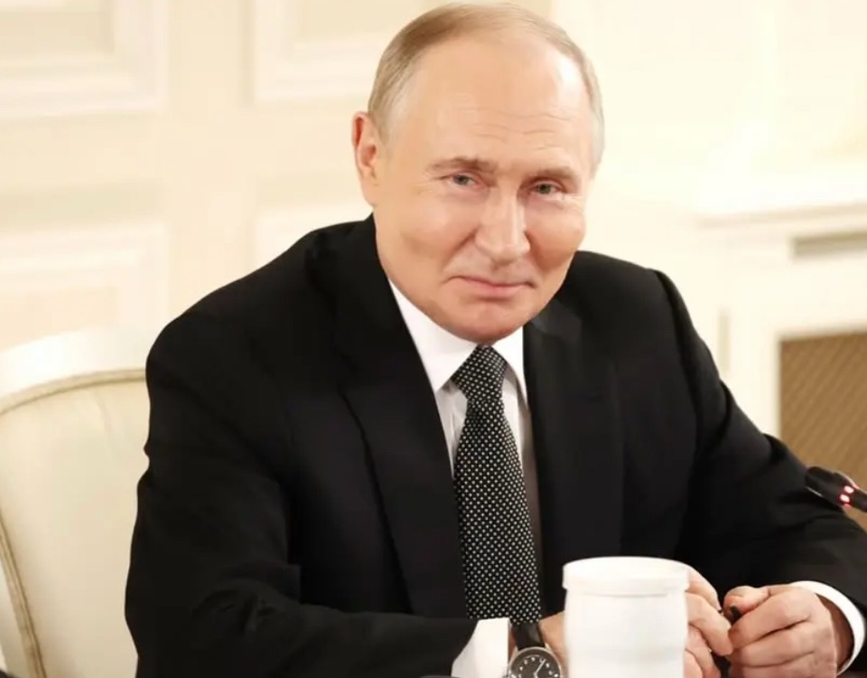 “Tronditëse: Putin e shkarkon, ai vendos t’i japë fund jetës!”