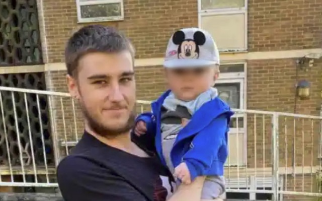 Babai 25-vjecar humb jetën papritur pas dhimbjeve në krah dhe shpinë, ja pse duhet të shkonte tek mjeku..