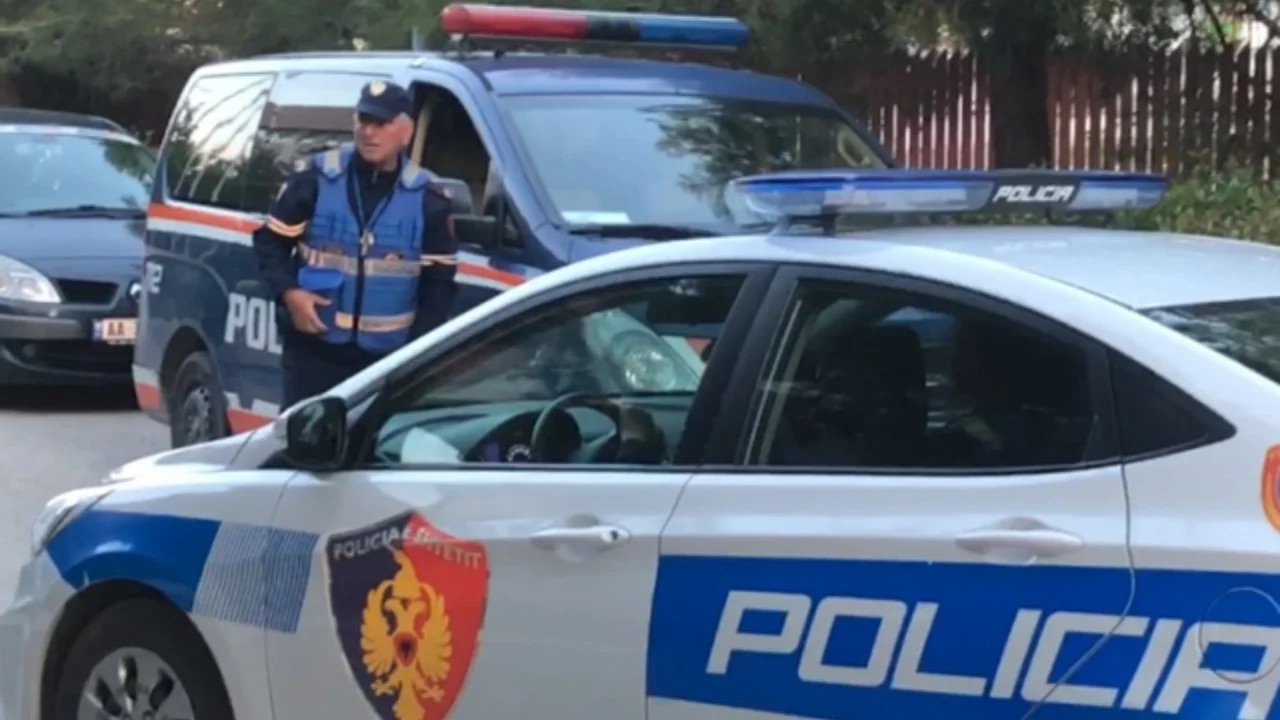 E pazakontë në Kavajë! Djali mashtron babanë, inskenon rrëmbimin duke i kërkuar para
