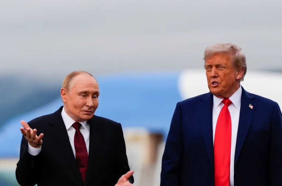 “Trump dhe Putin kapen ‘mat’ nga lexuesja e buzëve – marrëveshje e fshehtë për Ukrainën?”